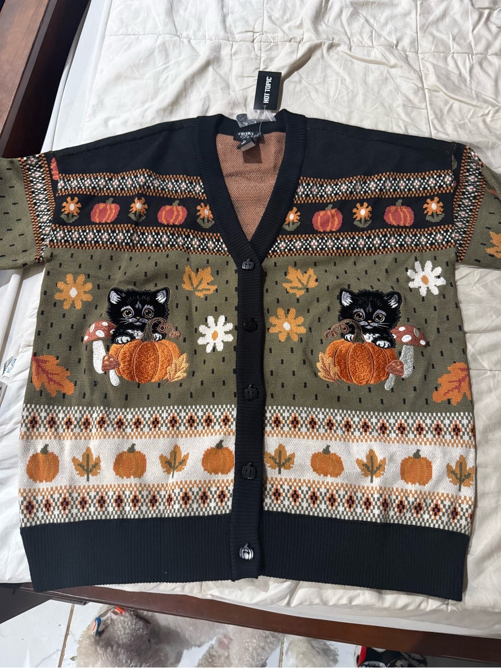 Hot Topic Black Olive Cat & Pumpkin Knit Cardigan - Picture 3 of 5